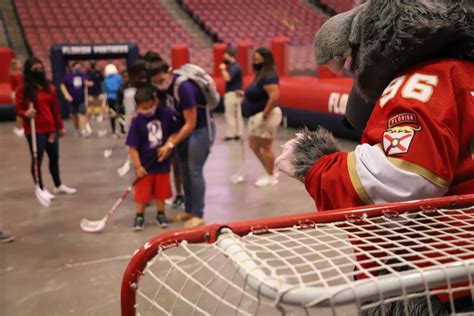 ‘Hockey is for everyone’: Florida Panthers host special clinic for visually impaired kids